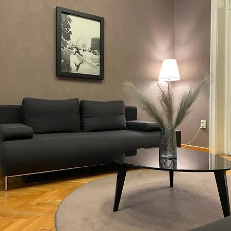 Hall Gasthuis Belgrado