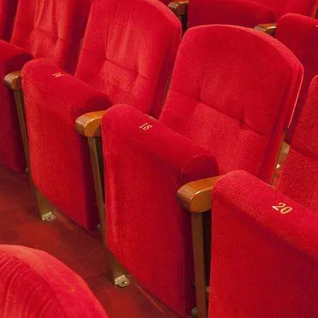 Gostinjska kuća Hall 4*