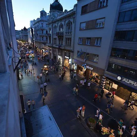 Gostinjska kuća Hall 4*