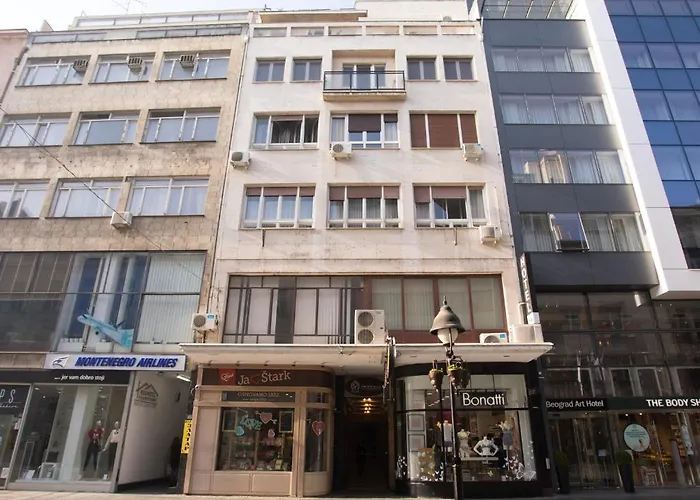 Hall ゲストハウス ベオグラード